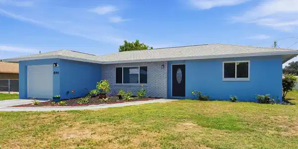 890 PONDEROSA ROAD