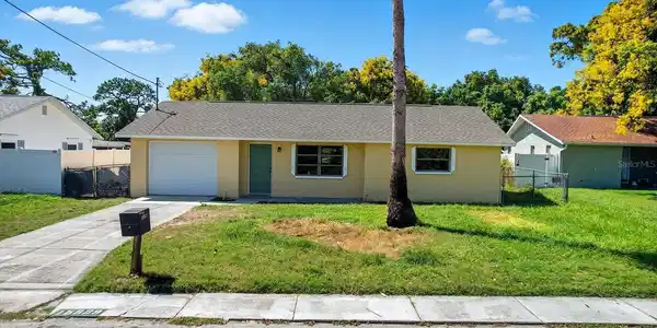 15829 VILLA DRIVE