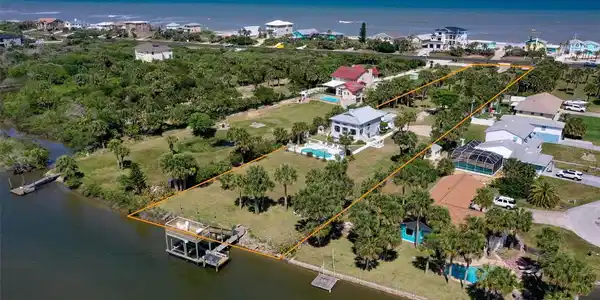 3162 N OCEAN SHORE BOULEVARD
