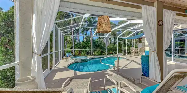 4329 CORSO VENETIA BOULEVARD
