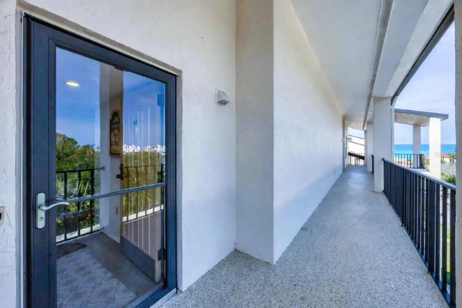 Image 1 Image 1