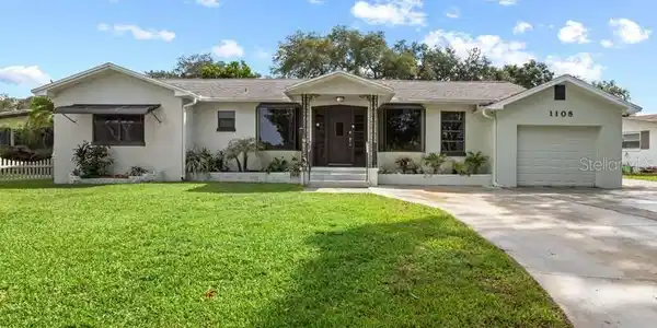 1108 PELICAN DRIVE S