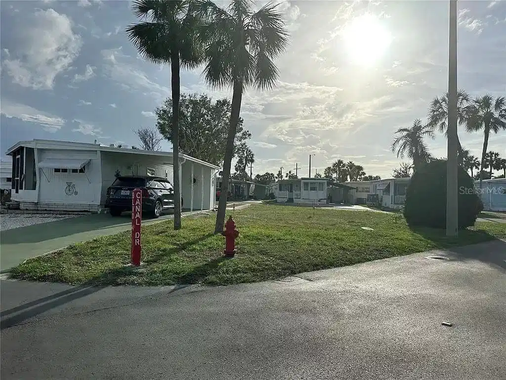 Image 1 Image 1