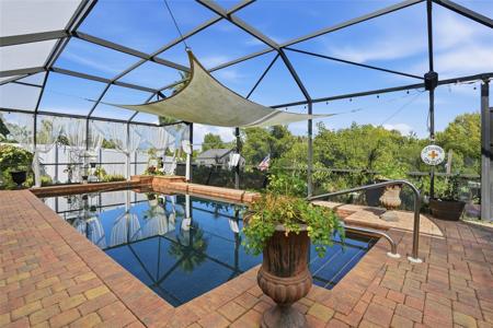 4086 GARDNER DRIVE