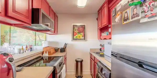 Image 4 Image 4