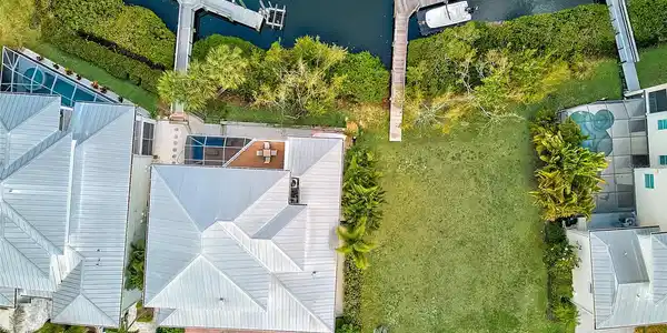 722 SHAKETT CREEK DRIVE