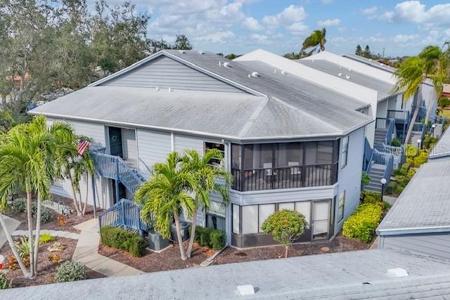 2728 71ST STREET COURT W