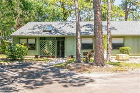 5086 BARRINGTON CIRCLE