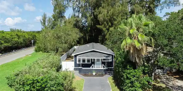 2547 KINGSTON S