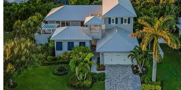 601 TRITON BEND
