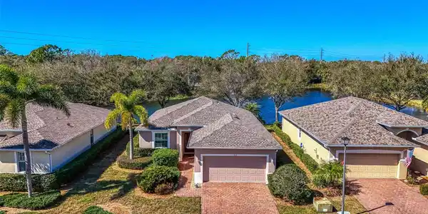 9113 COACHMAN DRIVE