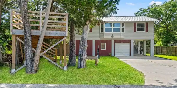 8158 RIVER POINT DRIVE