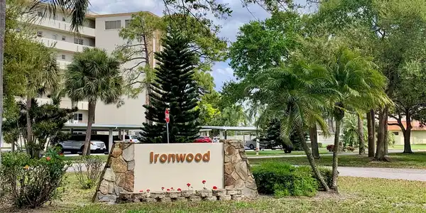 3880 IRONWOOD