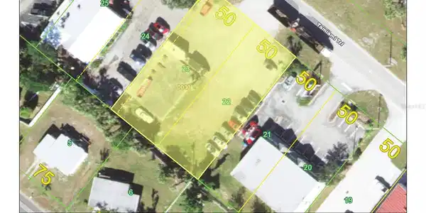 3605 TAMIAMI TRAIL
