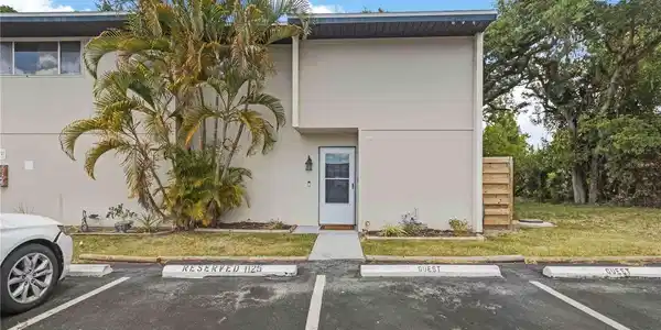 1125 LONGFELLOW WAY