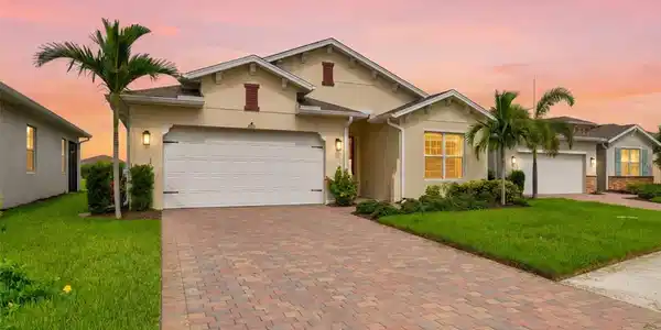 1656 REMINGTON TRACE DRIVE