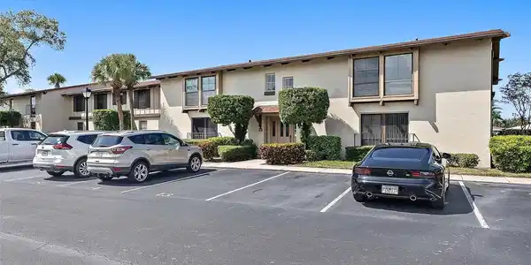 507 PLAZA SEVILLE COURT