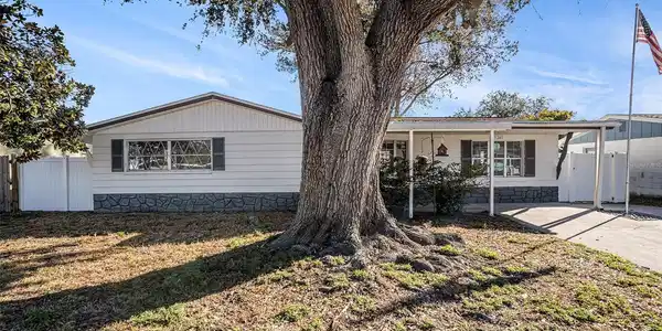 3240 COLUMBUS DRIVE