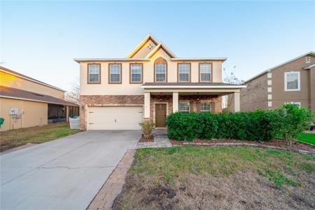 2724 SUNCOAST LAKES BOULEVARD