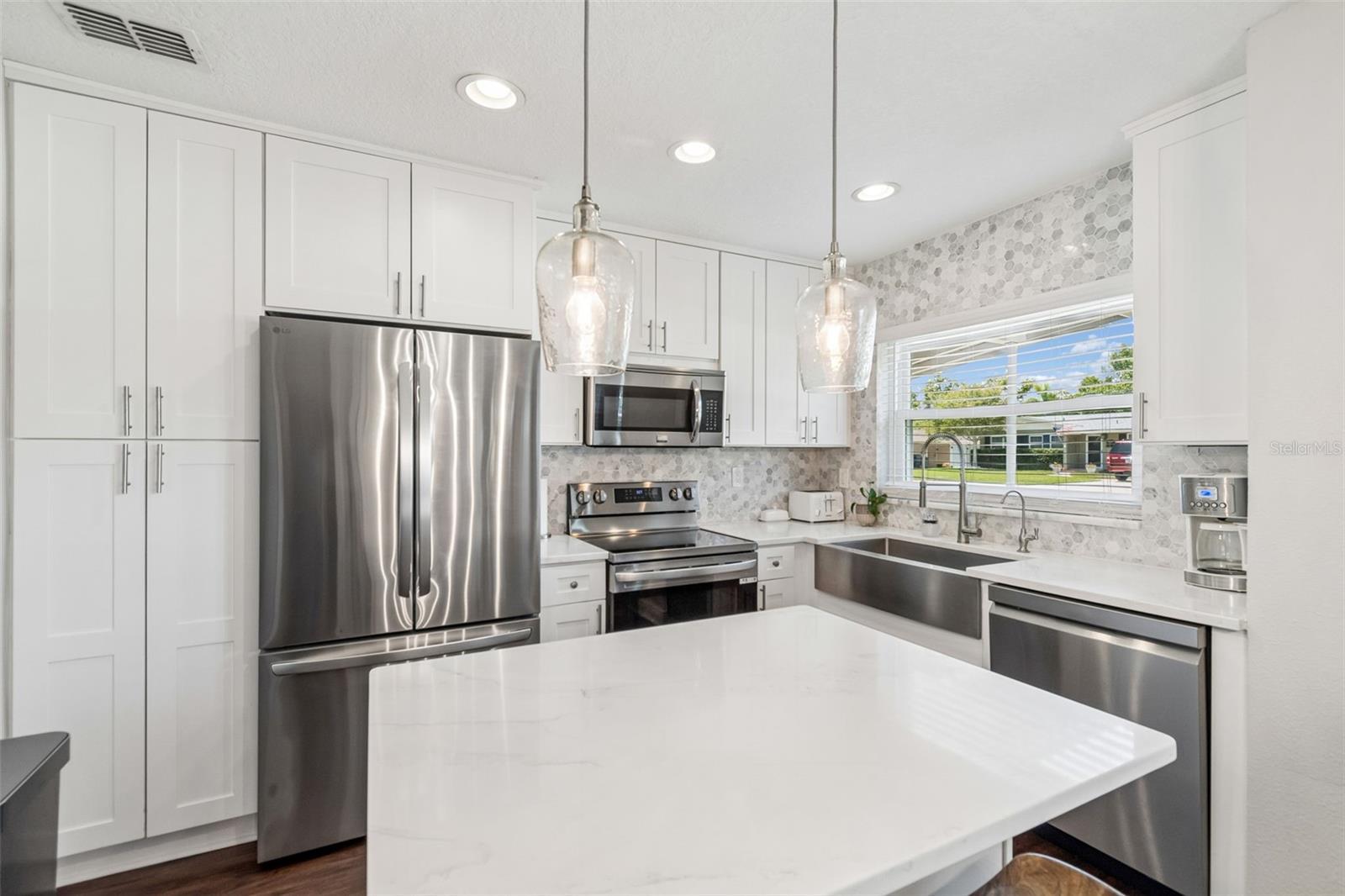 Image 4 Image 4