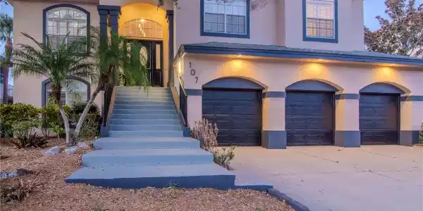 107 WATEREDGE COURT
