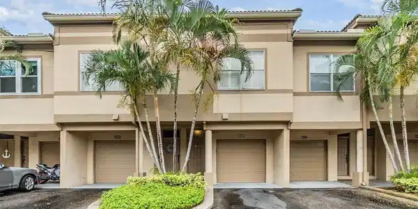 820 NORMANDY TRACE ROAD