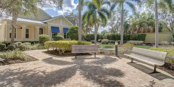 514 WINTERSIDE DRIVE