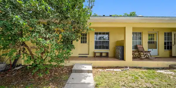 406 BAYVIEW