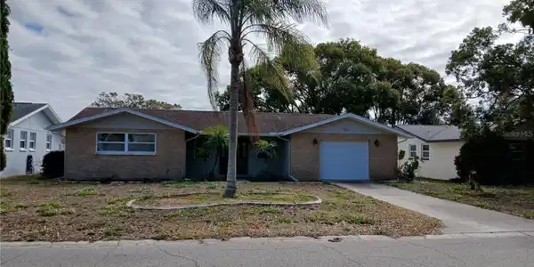7530 N LOTUS DRIVE
