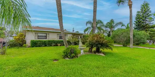 146 JAMESTOWN DRIVE