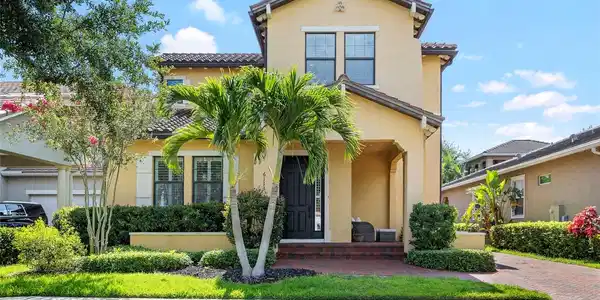 6113 YEATS MANOR DRIVE
