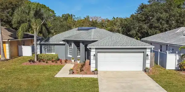 1709 BERMUDA COURT