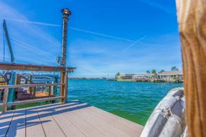 635 BOCA CIEGA POINT S