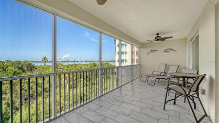 250 HIDDEN BAY DRIVE