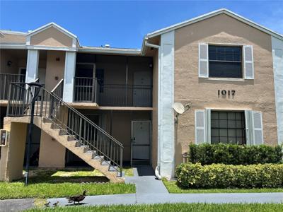 1017 WASHINGTON CIRCLE