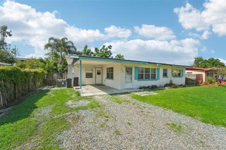 1604 58TH AVENUE DRIVE W