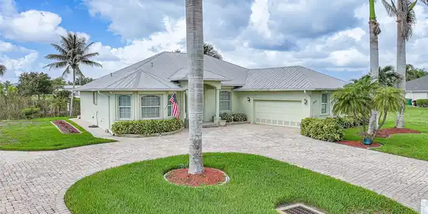 15652 HAVANA CIRCLE