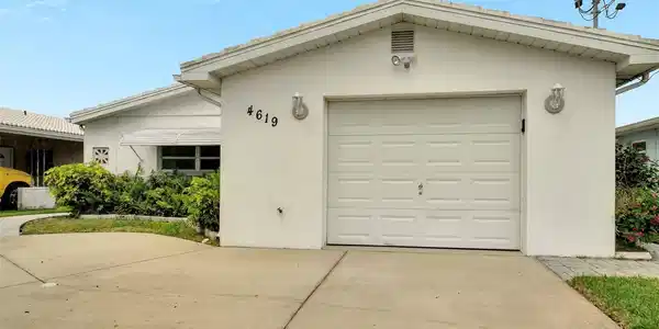 4619 FLORAMAR TERRACE
