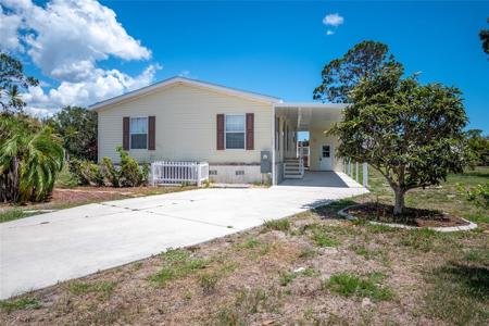9182 PINEHAVEN
