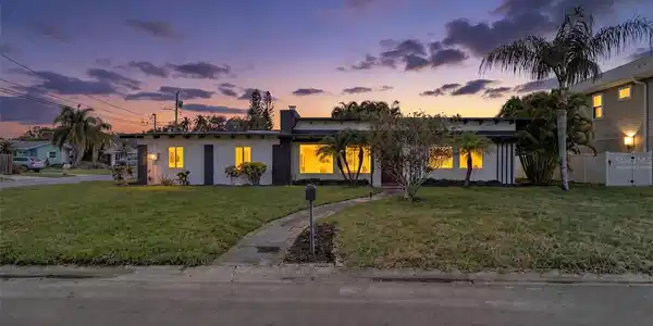 63 PALM BOULEVARD