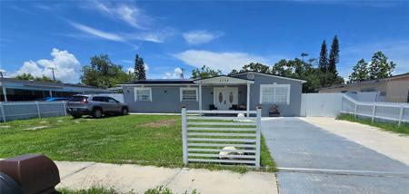 5106 TOWN N COUNTRY BOULEVARD