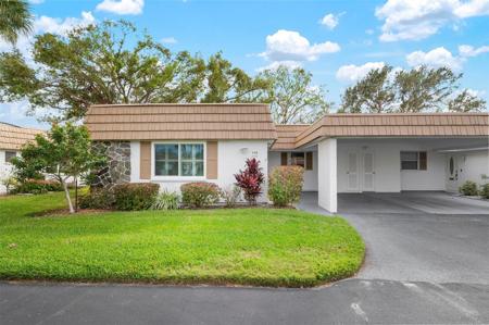 2729 RIVERBLUFF COURT