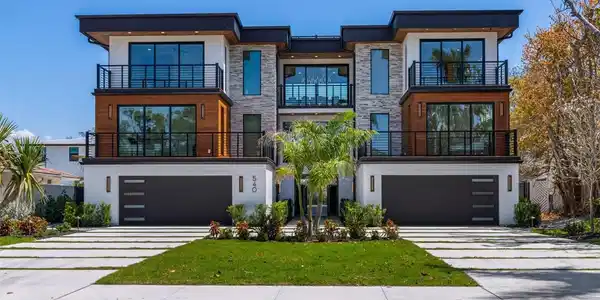 540 S POLK DRIVE