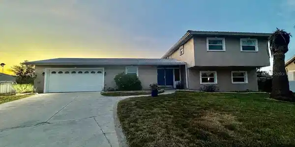 8725 PALISADES DRIVE
