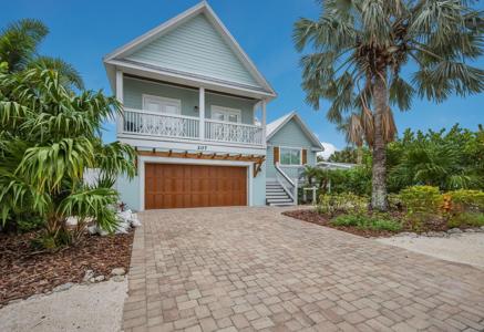 207 72ND STREET