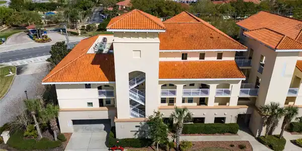 100 BELLA HARBOR COURT