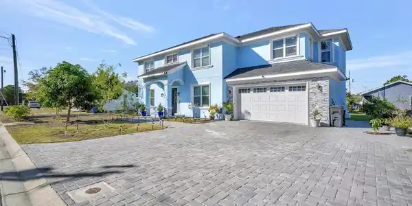 7618 16TH COURT
