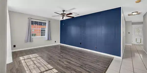 Image 4 Image 4