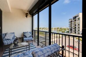 6 BELLEVIEW