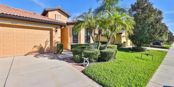 5622 SUNSET FALLS DRIVE